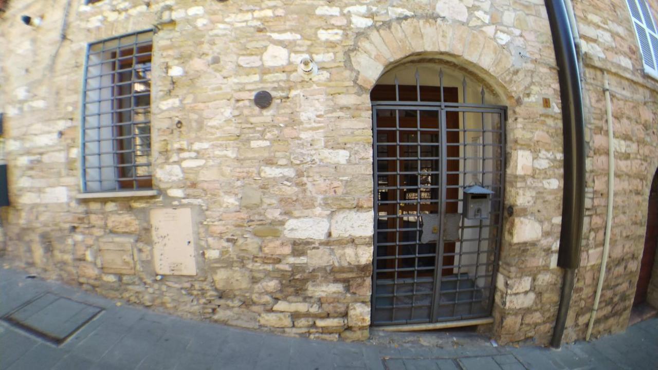 La Dolce Agogia *